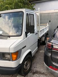 Mercedes 307 Diesel