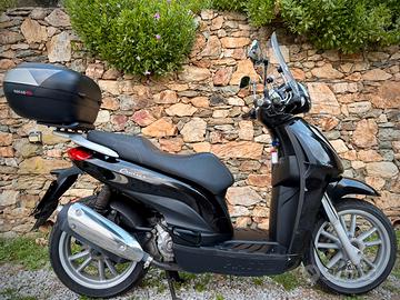 Piaggio Carnaby 300 ie