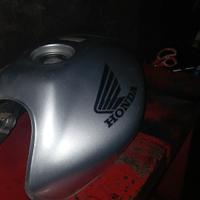 serbatoio honda hornet 600
