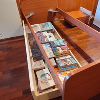 Letto singolo color ciliegio con rete