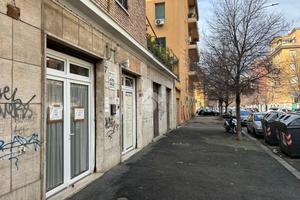 NEGOZIO A ROMA