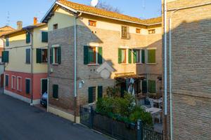 CASA SEMINDIPENDENTE A RUBIERA