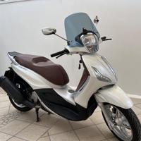Piaggio Beverly 350 ABS/ASR (2020) – Bianco Perla