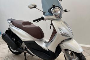 Piaggio Beverly 350 ABS/ASR (2020) – Bianco Perla