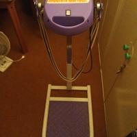 Massaggiatore con fasce