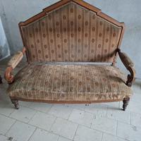 Mobili antichi da restaurare