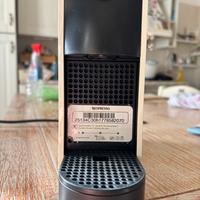 Nespresso Essenza capsule/macchina da Caffè Krups