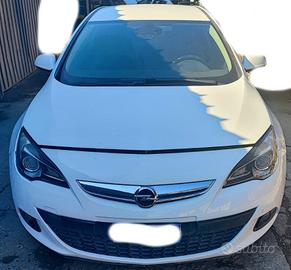 Ricambi Opel Astra 2.0 GTC