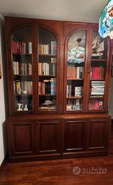 Libreria in legno massello con 4 ante a vetro