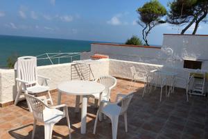 Casa vista mare San Menaio