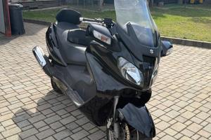 Suzuki Burgman 650 executive