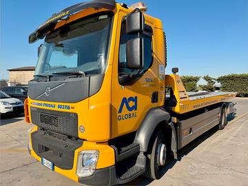 Carroattrezzi Volvo FL 210.12 Isoli