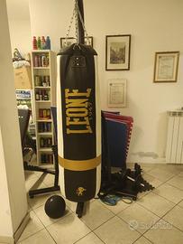 sacco con supporto leone 60kg