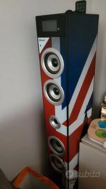 Torre multimediale soundtower bandiera inglese