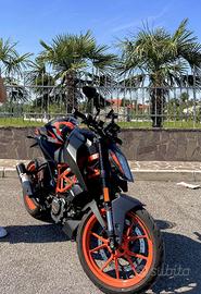 KTM Duke 125 2023