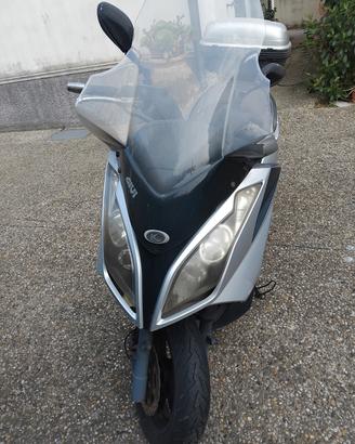 Kymco 300