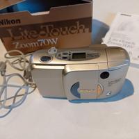 NIKON LITE-TOUCH ZOOM 70W 35mm FILM COMPACT CAMERA