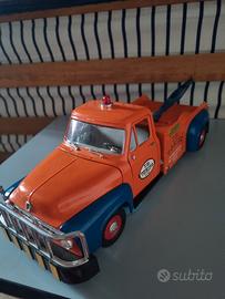 Ford F-100 scala 1/18