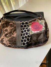 Borsa desigual