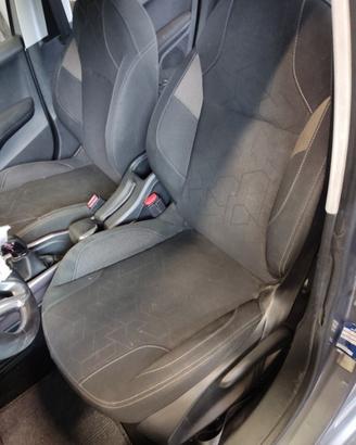 Sedile anteriore sx PEUGEOT 2008 del 2014