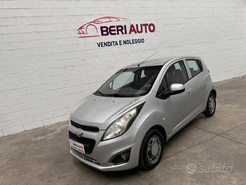 Chevrolet Spark adatta neopatentati
