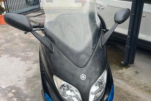 Yamaha T Max 500