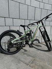 BICI DOWNHILL NORCO SHORE 2023/24 Taglia S-M
