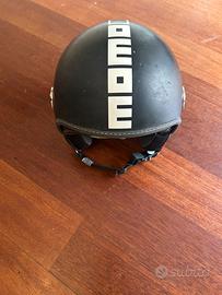 Casco Momo Design