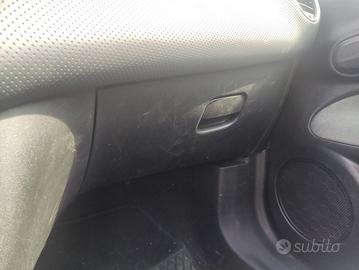Cassetto portaogg FIAT GRANDE PUNTO EVO 2010