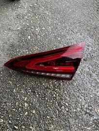 Fanale Interno Dx Sinistro Sul Portellone Mercedes