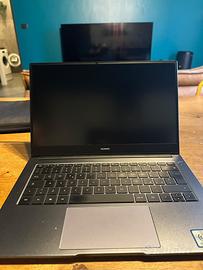 Huawei MateBook 13 Ryzen 7 - 16GB RAM