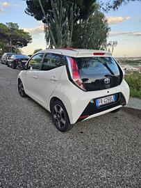 TOYOTA Aygo 2ª serie - 2018