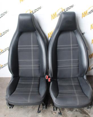 SEDILI INTERNI TAPPEZZERIA MERCEDES GLA X156