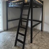 Letto a soppalco con materasso 