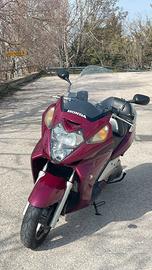 Honda Silverwing 600