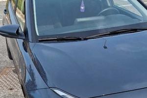 Auto hyunday bayon ibrida