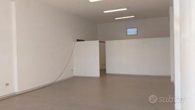 Immobile uso ufficio o commerciale