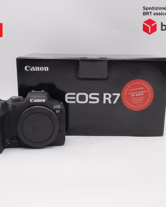 CANON EOS R7