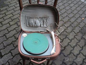 valigetta con giradischi depoca