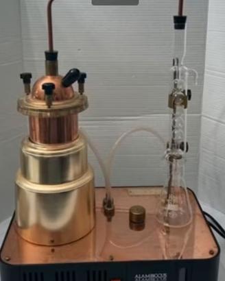 Distillatore alambicco