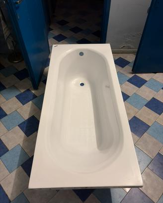 Vasca da bagno Teuco nuova in vetroresina/acrilico