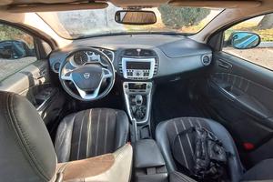  lancia delta 1.6 mjt 120cv 