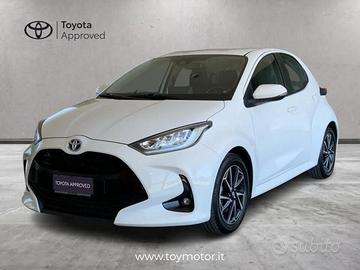 Toyota Yaris 4nd serie 1.5 Hybrid 5 porte Trend
