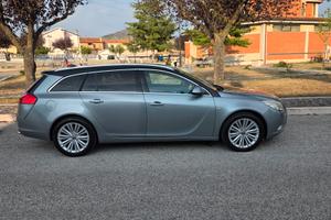 Opel Insignia 1.6 benz/gpl