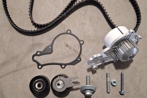 KIT DISTRIBUZIONE E POMPA ACQUA CITROEN INA 530023