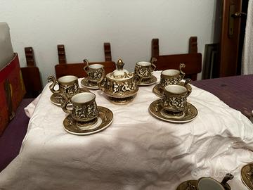 SERVIZIO CAFFÉ DA 12 CAPODIMONTE PUTTI