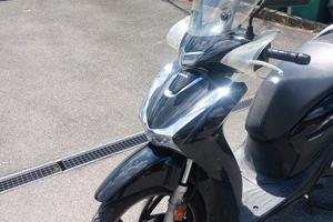 sh 150 del 2021 con 54000km