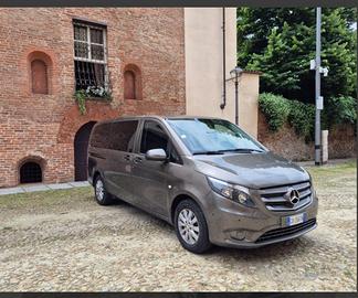 Mercedes vito 4wd 8 posti