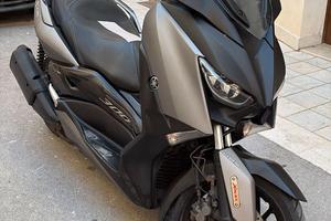 Xmax 300 2017