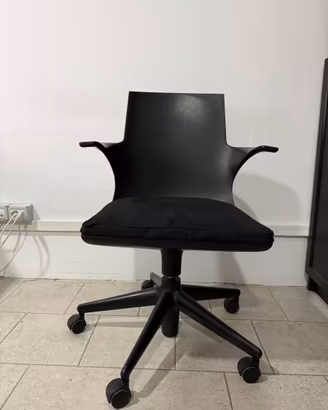 Poltrona ufficio Kartell Spoon Chair